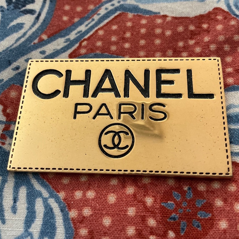 Chanel pin brooch